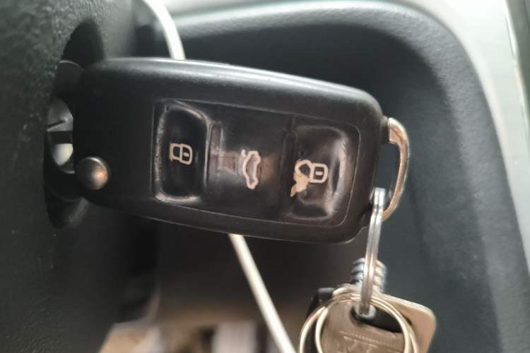 Used Volkswagen Passat 2015 1.8TSI DSG Prestige Edition Vehicle Key