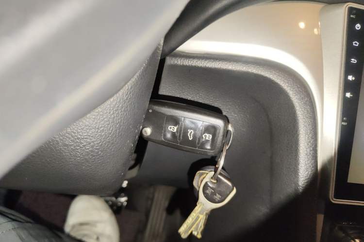 Used Volkswagen Passat 2015 1.8TSI DSG Prestige Edition Vehicle Key