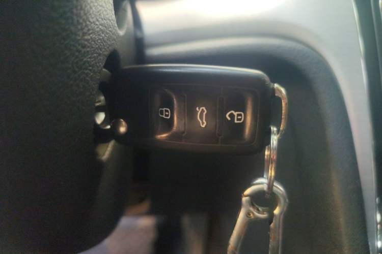 Used Volkswagen Passat 2015 1.4TSI DSG Prestige Edition Vehicle Key