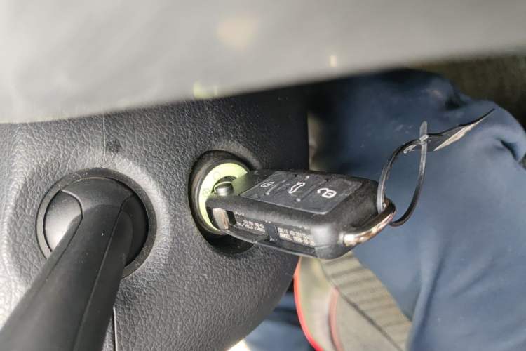 Used Volkswagen Passat 2015 1.8TSI DSG Prestige Edition Vehicle Key