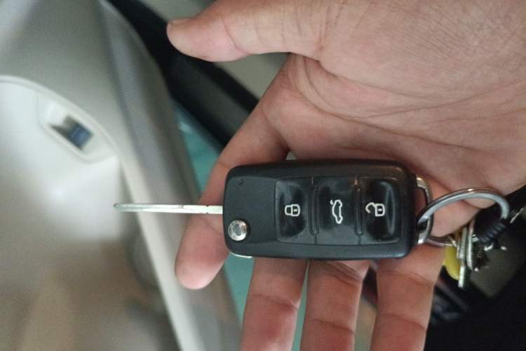 Used Volkswagen Passat 2015 1.8TSI DSG Prestige Edition Vehicle Key