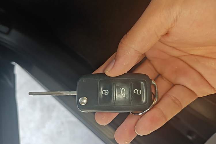 Used Volkswagen Passat 2015 1.8TSI DSG Prestige Edition Vehicle Key