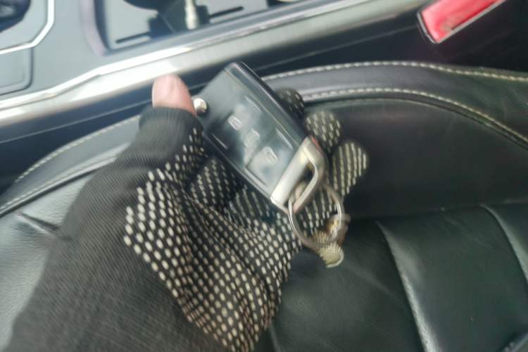 Used Volkswagen Passat  Vehicle Key