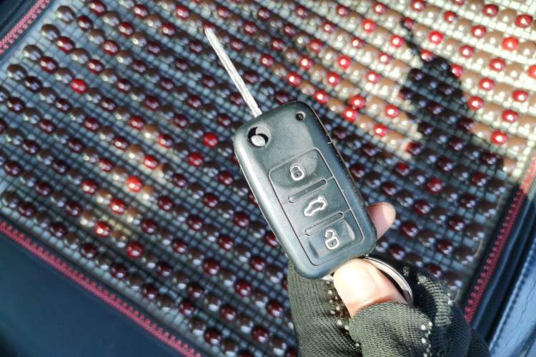 Used Volkswagen Passat 2015 1.8TSI DSG Prestige Edition Vehicle Key