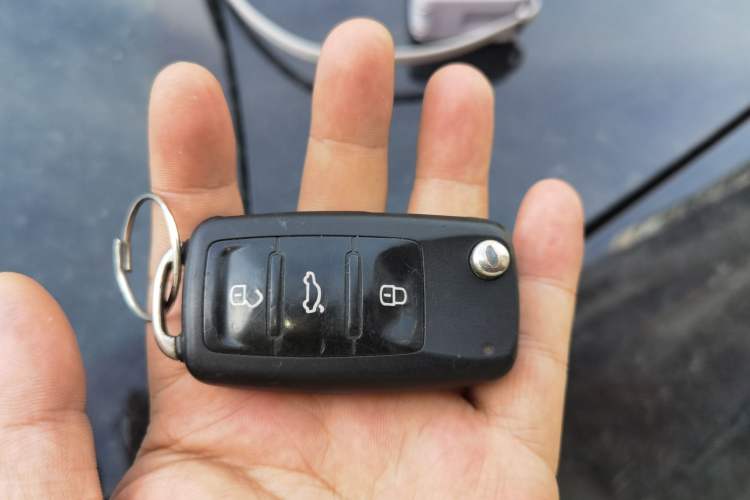 Used Volkswagen Passat 2015 1.8TSI DSG Prestige Edition Vehicle Key