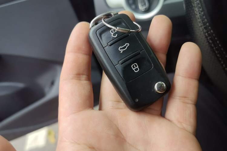 Used Volkswagen Passat 2015 1.8TSI DSG Prestige Edition Vehicle Key