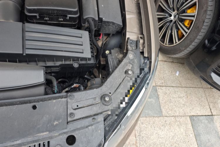 Used Volkswagen Passat 2015 1.8TSI DSG Prestige Edition Engine Bay Left