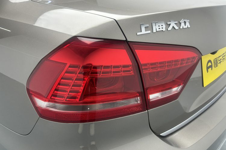 Used Volkswagen Passat 2015 1.8TSI DSG Prestige Edition Exterior 6