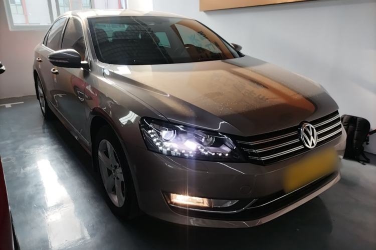 Used Volkswagen Passat 2015 1.8TSI DSG Prestige Edition Front Right 45 Deg