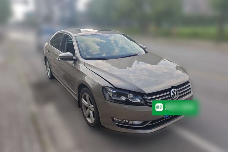 Used Volkswagen Passat 2015 2.0 TSI DSG Prestige Edition Front Right 45 Deg