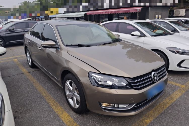 Used Volkswagen Passat 2015 1.8TSI DSG Prestige Edition Front Right 45 Deg