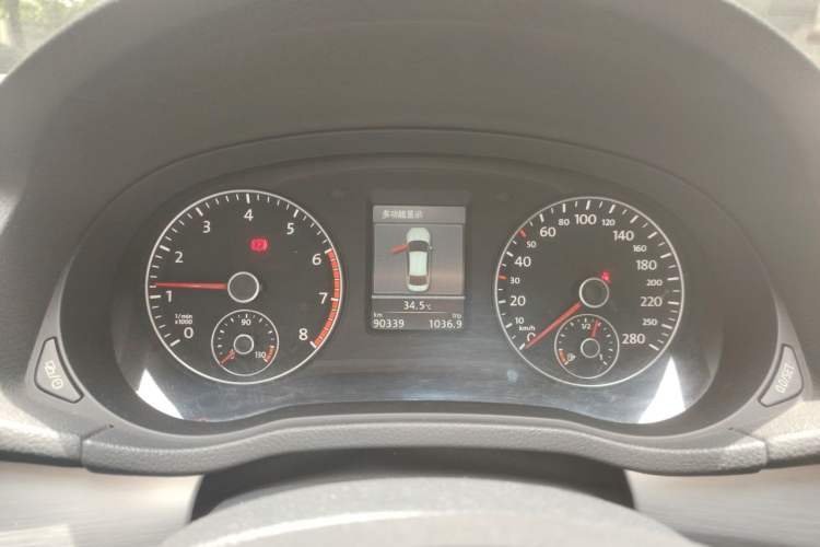 Used Volkswagen Passat 2015 1.8TSI DSG Prestige Edition Instrument Cluster
