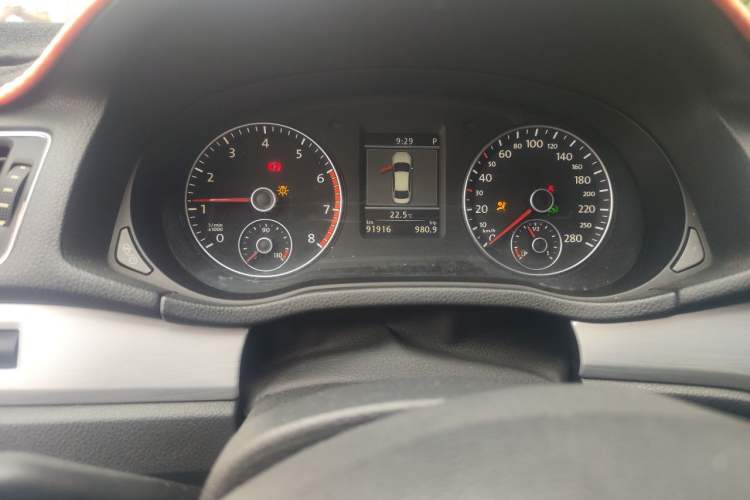 Used Volkswagen Passat 2015 1.8TSI DSG Prestige Edition Instrument Cluster