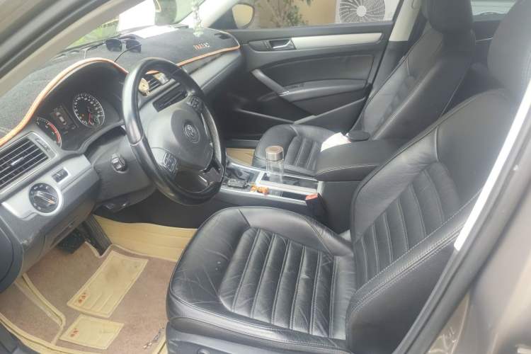 Used Volkswagen Passat 2015 1.8TSI DSG Prestige Edition Left Front Seat