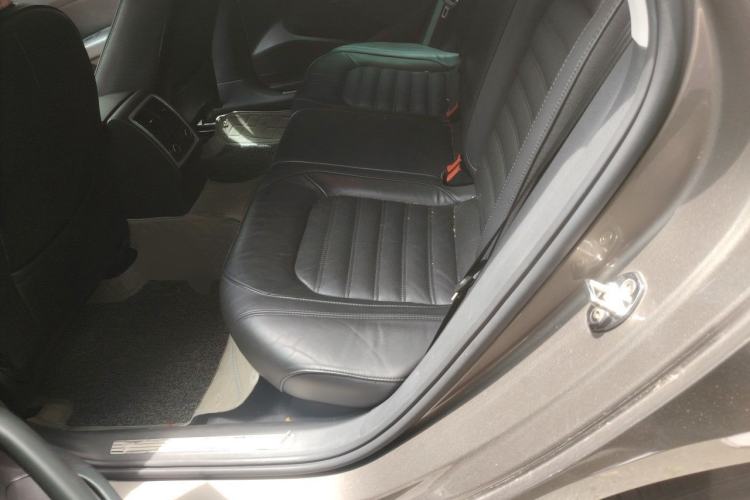 Used Volkswagen Passat 2015 1.8TSI DSG Prestige Edition Left Rear Seat