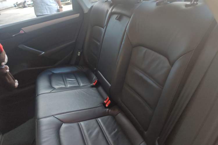 Used Volkswagen Passat 2015 1.8TSI DSG Prestige Edition Left Rear Seat