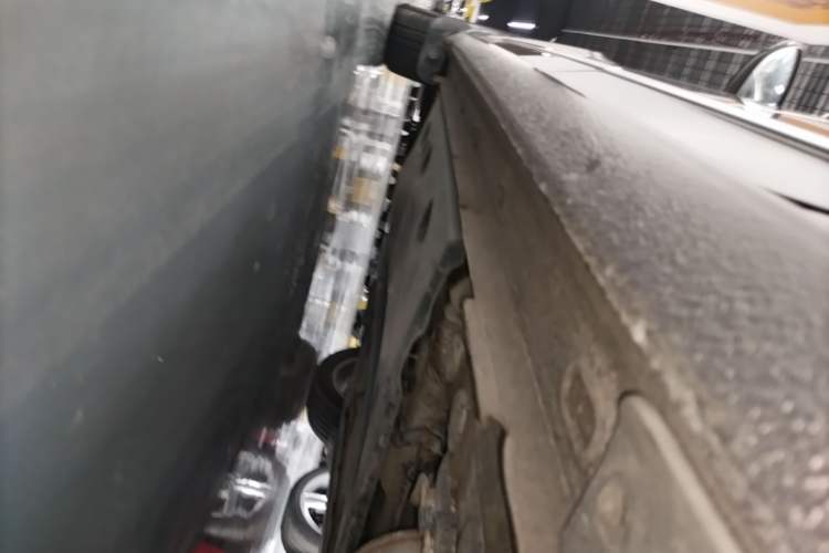 Used Volkswagen Passat 2015 1.8TSI DSG Prestige Edition Left Side Sill
