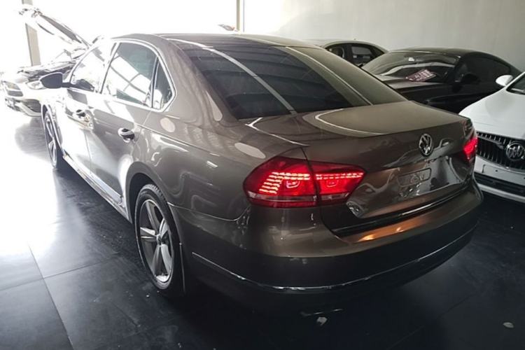 Used Volkswagen Passat 2015 1.8TSI DSG Prestige Edition Rear Left 45 Deg