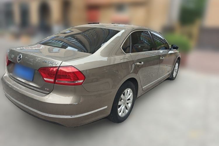 Used Volkswagen Passat 2015 1.8TSI DSG Prestige Edition Rear Right 45 Deg