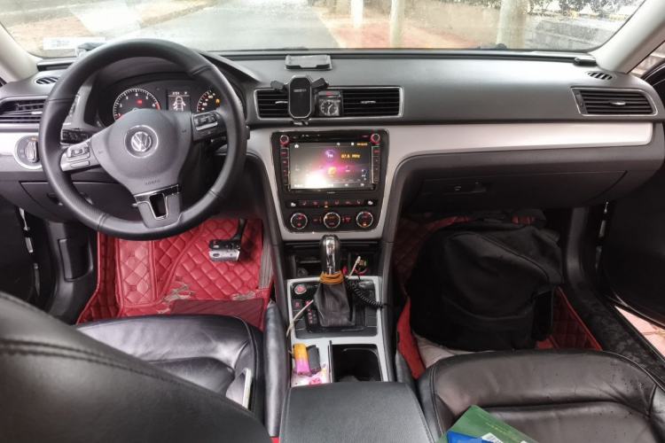 Used Volkswagen Passat 2015 1.8TSI DSG Prestige Edition Center Console