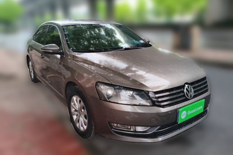 Used Volkswagen Passat 2015 1.8TSI DSG Prestige Edition Front Right 45 Deg
