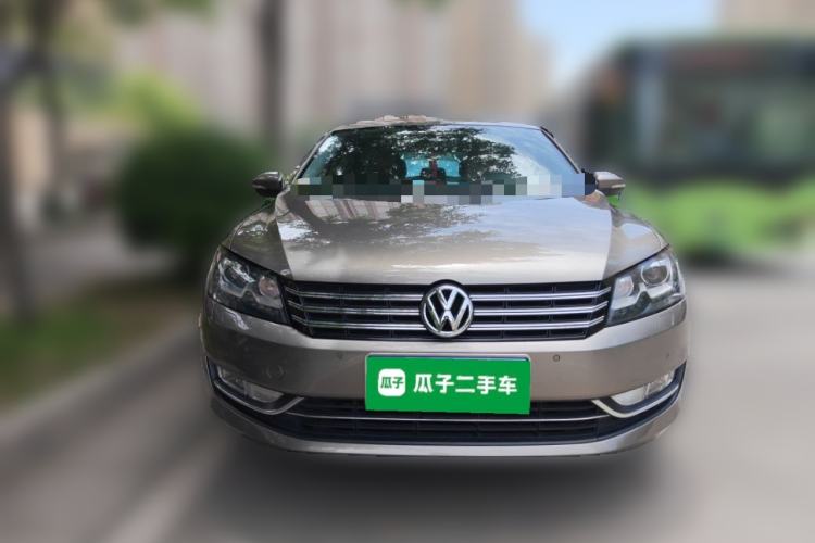Used Volkswagen Passat 2015 1.8TSI DSG Ultimate Edition Front