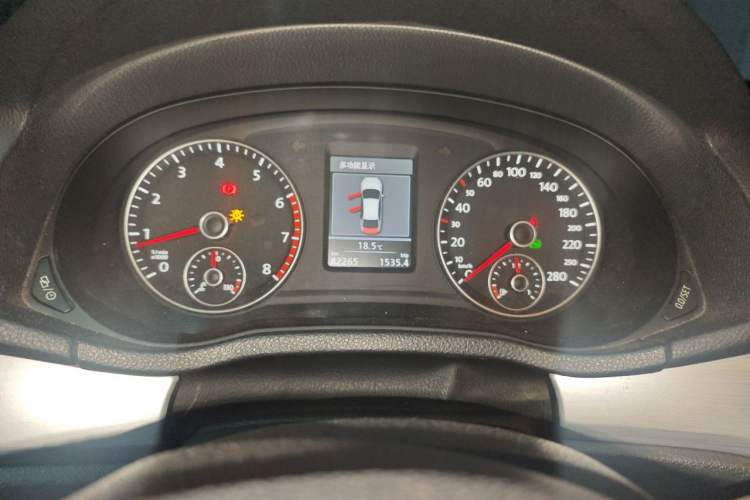 Used Volkswagen Passat 2015 1.8TSI DSG Prestige Edition Instrument Cluster