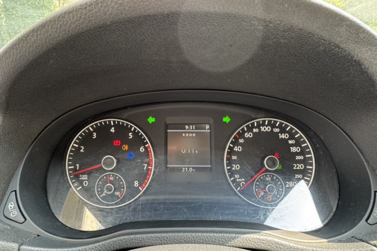 Used Volkswagen Passat 2015 1.8TSI DSG Prestige Edition Instrument Cluster