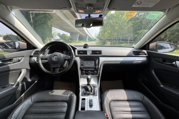 Used Volkswagen Passat 2015 1.8TSI DSG Prestige Edition Interior 1