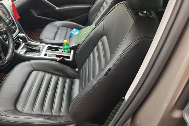 Used Volkswagen Passat 2015 1.8TSI DSG Prestige Edition Left Front Seat