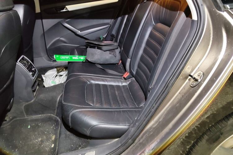 Used Volkswagen Passat 2015 1.8TSI DSG Prestige Edition Left Rear Seat