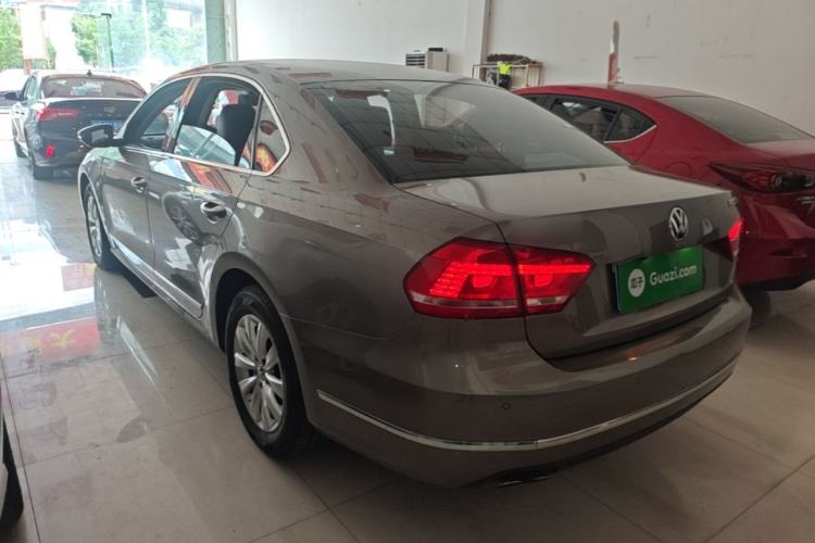 Used Volkswagen Passat 2015 1.8TSI DSG Prestige Edition Rear Left 45 Deg