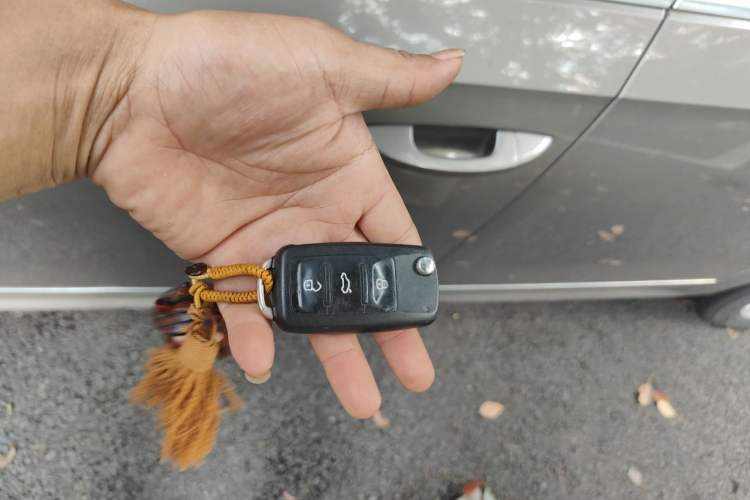 Used Volkswagen Passat 2015 1.8TSI DSG Prestige Edition Vehicle Key