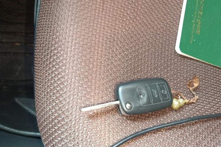 Used Volkswagen Passat 2015 1.8TSI DSG Prestige Edition Vehicle Key