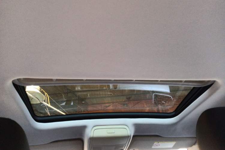 Used Volkswagen Passat 2015 1.8TSI DSG Prestige Edition Headliner