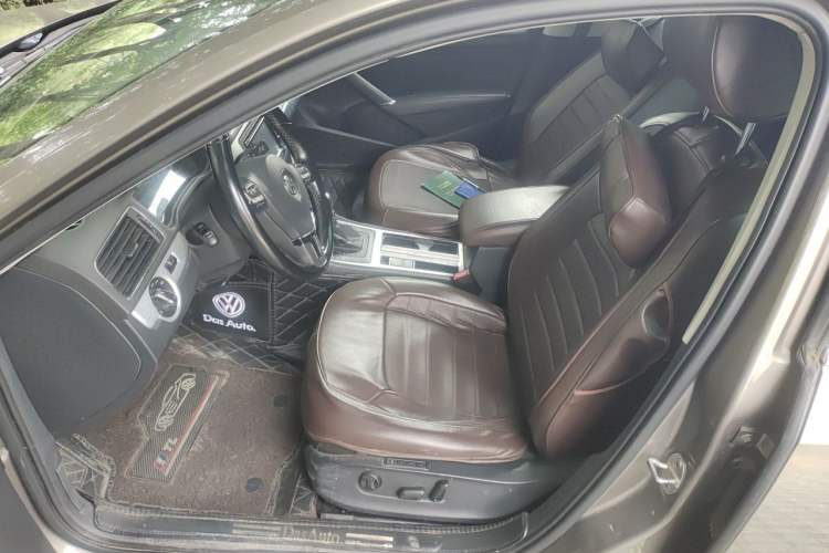 Used Volkswagen Passat 2015 1.8TSI DSG Prestige Edition Left Front Seat