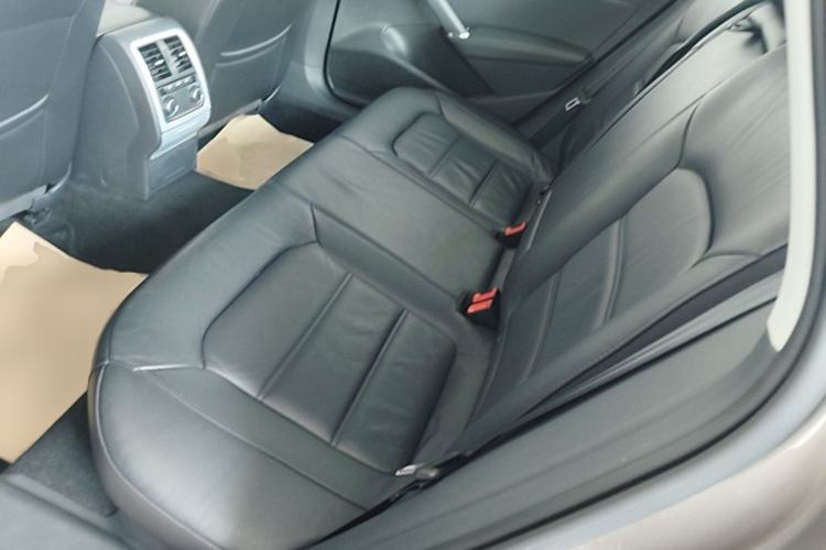 Used Volkswagen Passat 2015 1.8TSI DSG Prestige Edition Left Rear Seat