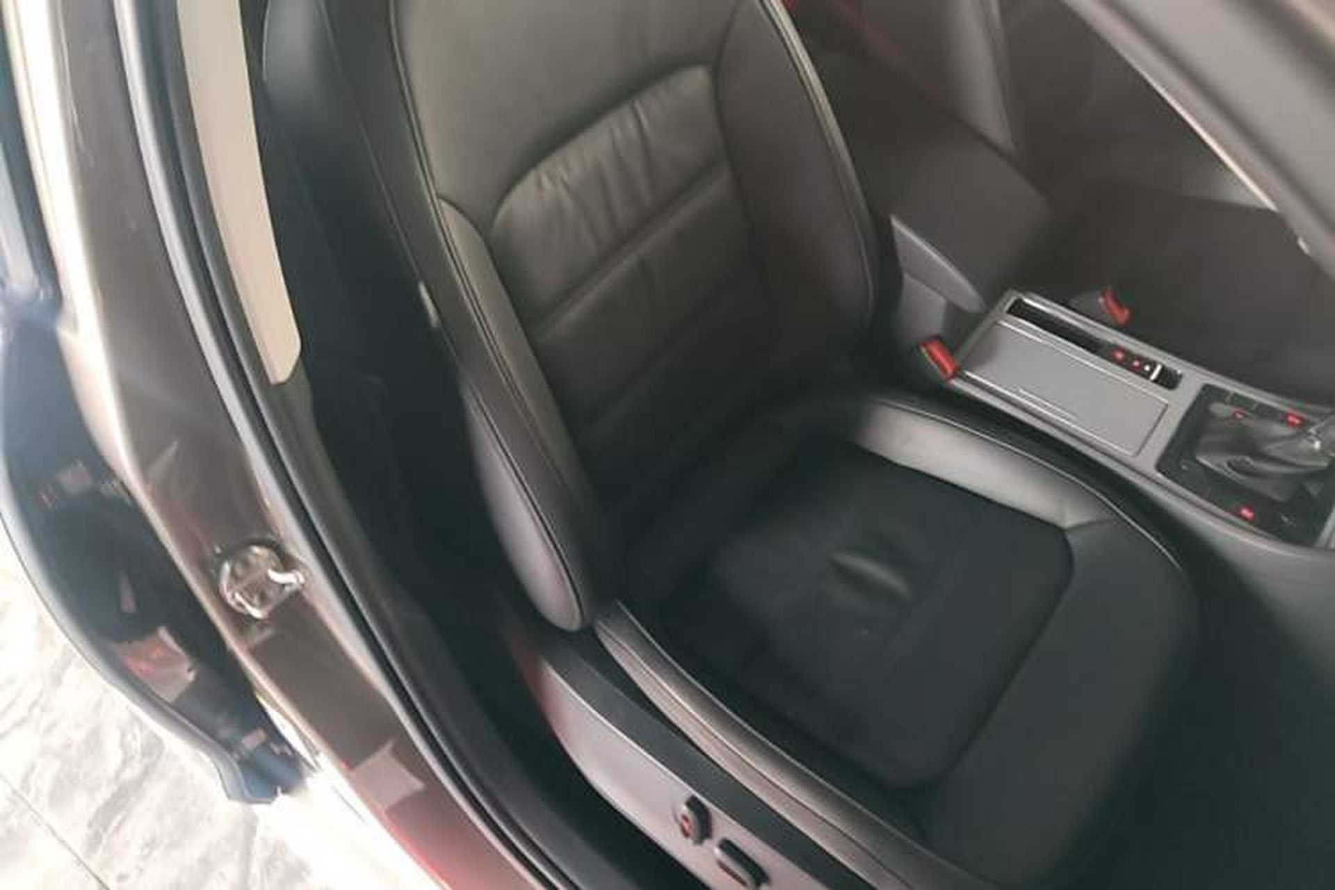 Used Volkswagen Passat 2015 1.8TSI DSG Prestige Edition Right Front Seat