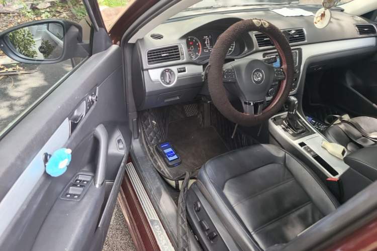 Used Volkswagen Passat 2015 1.8TSI DSG Prestige Edition Driver Seat