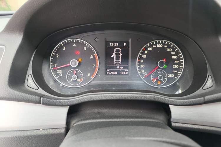 Used Volkswagen Passat 2015 1.8TSI DSG Prestige Edition Instrument Cluster