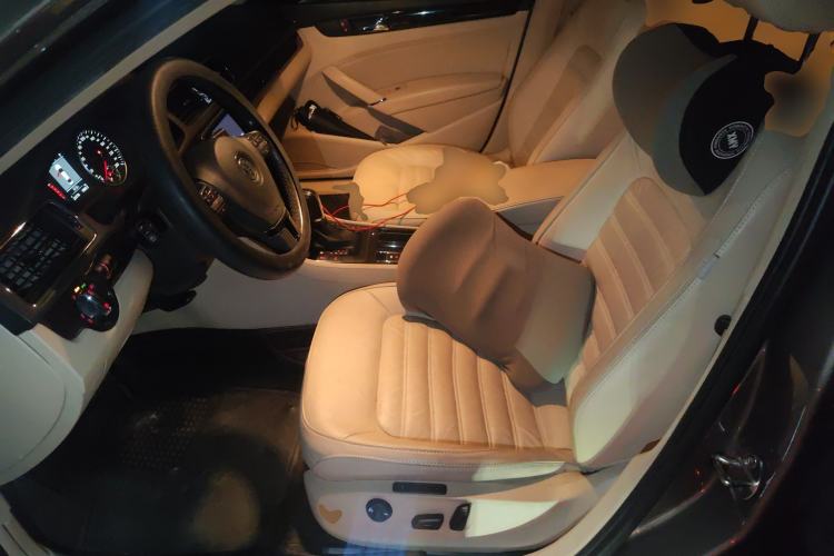 Used Volkswagen Passat 2015 1.8TSI DSG Prestige Edition Left Front Seat