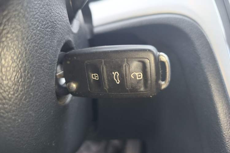 Used Volkswagen Passat 2015 1.8TSI DSG Prestige Edition Vehicle Key