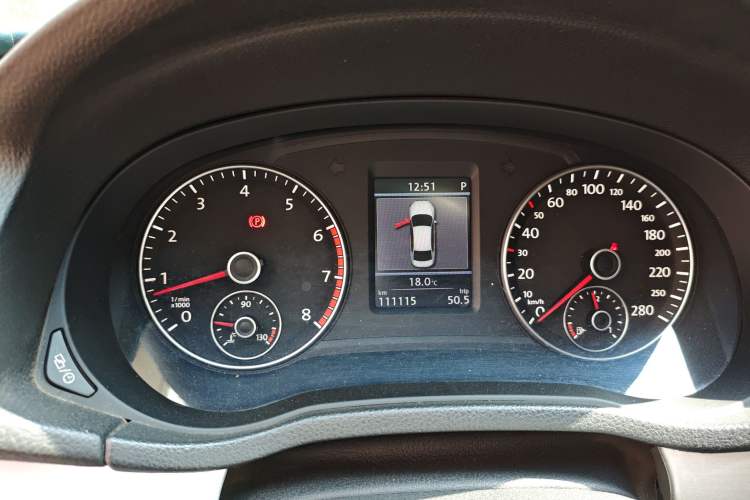 Used Volkswagen Passat 2015 1.8TSI DSG Prestige Edition Instrument Cluster