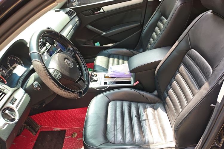 Used Volkswagen Passat 2015 1.8TSI DSG Prestige Edition Left Front Seat