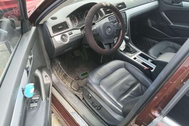 Used Volkswagen Passat 2015 1.8TSI DSG Prestige Edition Driver Seat