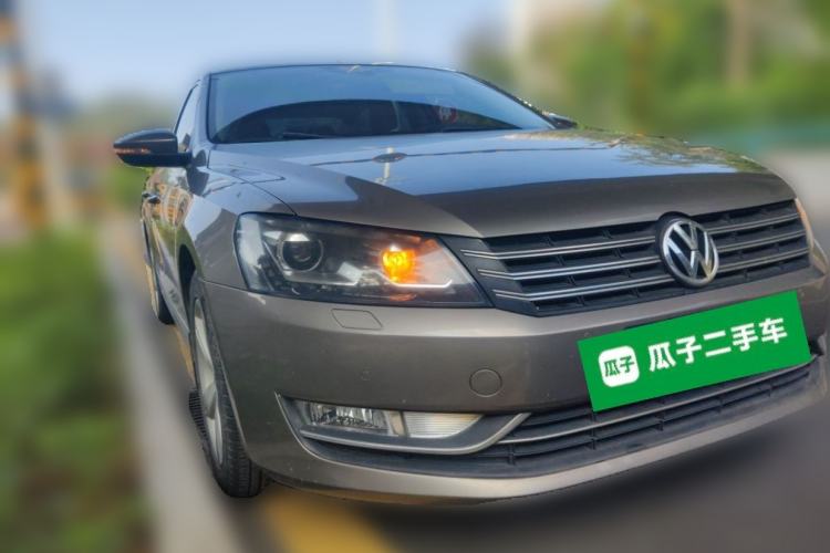 Used Volkswagen Passat 2015 1.8TSI DSG Prestige Edition Front Right 45 Deg