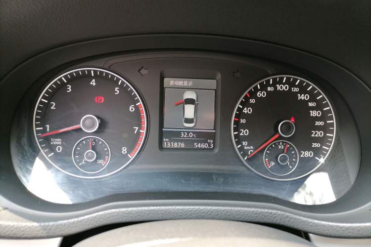 Used Volkswagen Passat 2015 1.8TSI DSG Prestige Edition Instrument Cluster