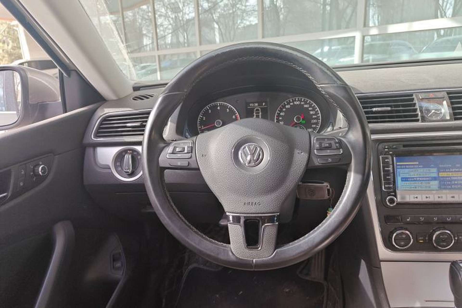 Used Volkswagen Passat 2015 1.8TSI DSG Prestige Edition Steering Wheel