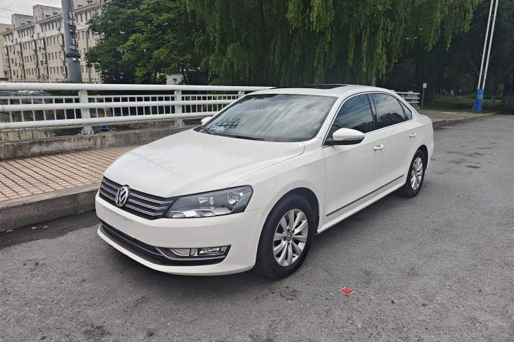 Used Volkswagen Passat 2015 1.8TSI DSG Prestige Edition Guazi used car, China used car export, Used car for sale, Used Volkswagen cars, Cheapest cars for sale