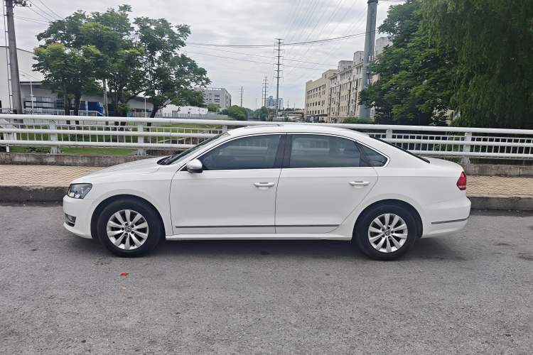Used Volkswagen Passat 2015 1.8TSI DSG Prestige Edition Exterior 5